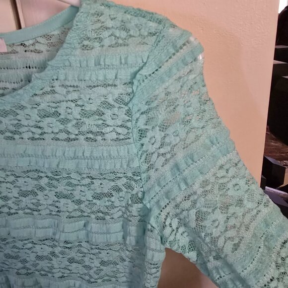 Forever 21 LS Lace Slim Fit Shirt/Top/Blouse Seafoam Green Womens SMALL - Picture 4 of 6